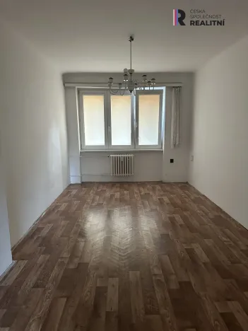 Prodej bytu 2+1, Sokolov, Heyrovského, 54 m2