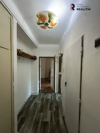 Prodej bytu 2+1, Sokolov, Heyrovského, 54 m2