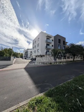 Pronájem bytu 1+kk, Plzeň - Skvrňany, Na Průhonu, 36 m2