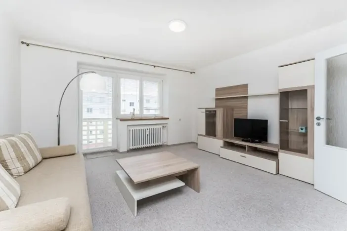 Pronájem bytu 2+1, Hradec Králové, Labská kotlina, 55 m2