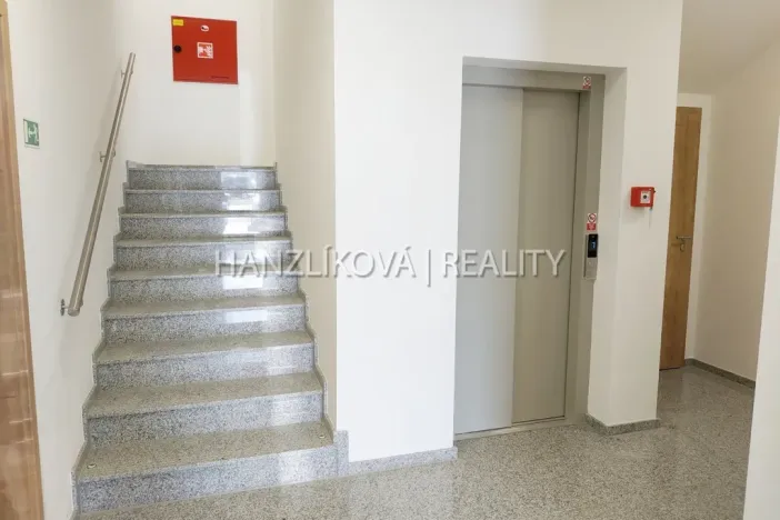 Pronájem bytu 1+kk, České Budějovice - České Budějovice 2, České Vrbné, 40 m2