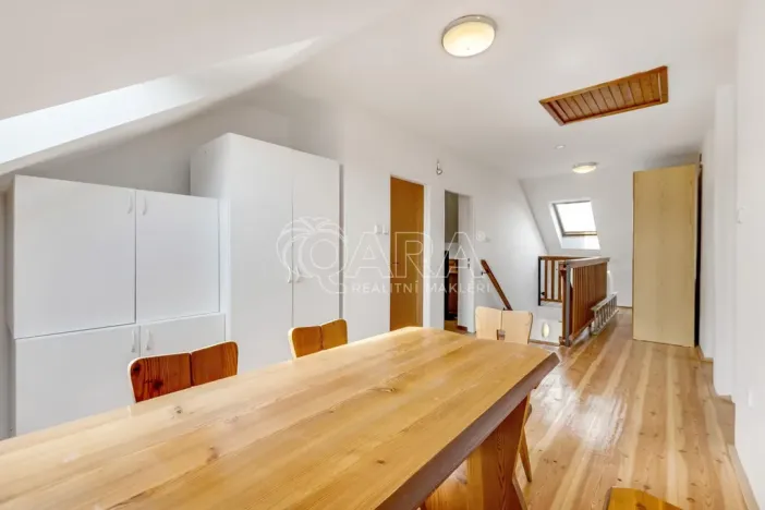 Prodej rodinného domu, Mrač, 307 m2