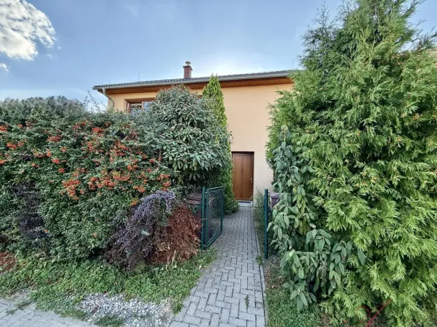 Prodej rodinného domu, Bukovany, 97 m2