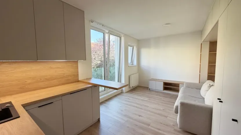Pronájem bytu 1+kk, Praha - Strašnice, Strančická, 24 m2