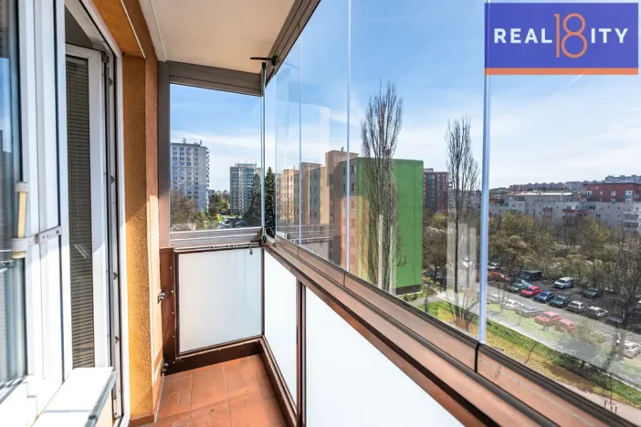 Prodej bytu 3+1, Praha, Jasmínová, 73 m2