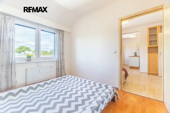Prodej bytu 2+kk, Dobřichovice, Za Parkem, 42 m2