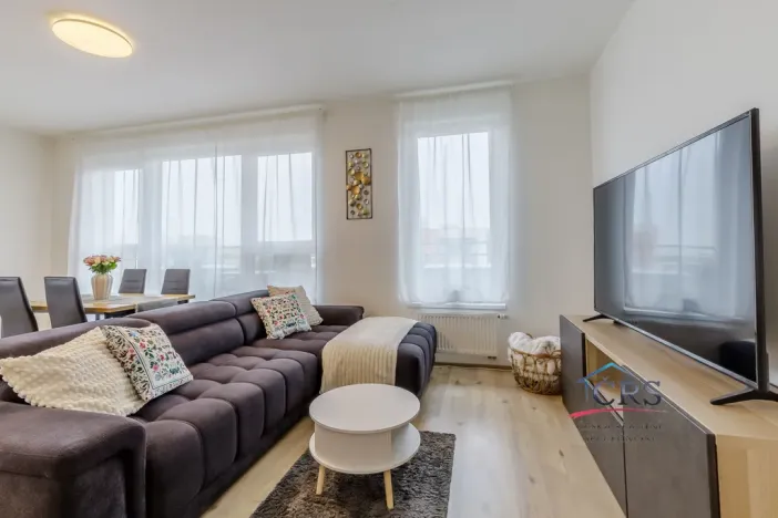 Prodej bytu 3+kk, Praha - Čakovice, Tryskovická, 92 m2