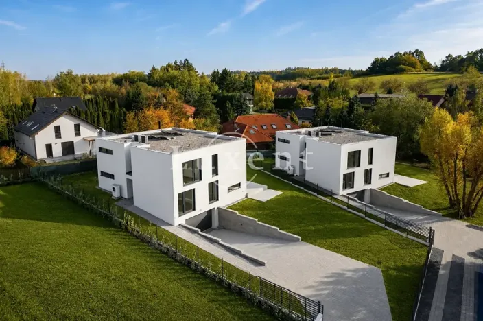 Prodej rodinného domu, Velké Popovice, Malostranská, 350 m2
