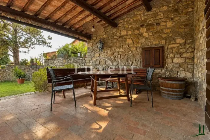Prodej výrobních prostor, Castellina in Chianti, Itálie, 1130 m2