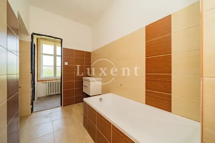 Prodej domu, Žatec, 3000 m2