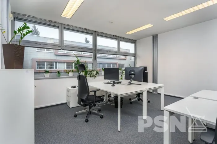 Pronájem kanceláře, Brno - Zábrdovice, Plynárenská, 450 m2