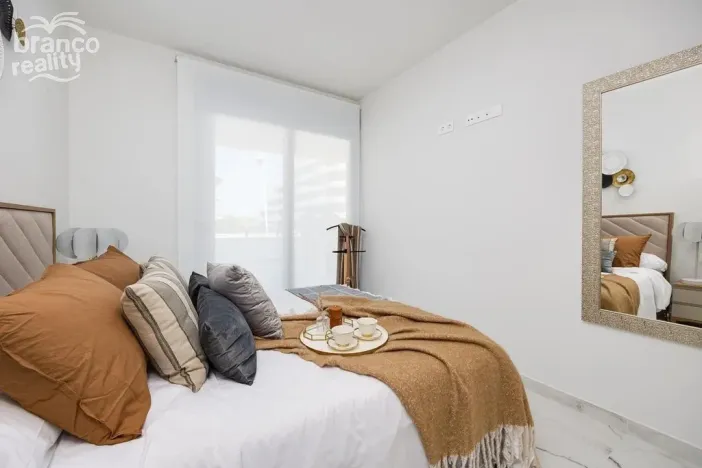 Prodej bytu 3+kk, San Miguel de Salinas, Alicante, Španělsko, 70 m2