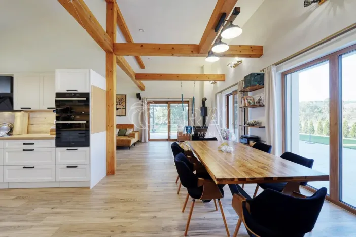 Prodej rodinného domu, Libějovice - Nestanice, 350 m2