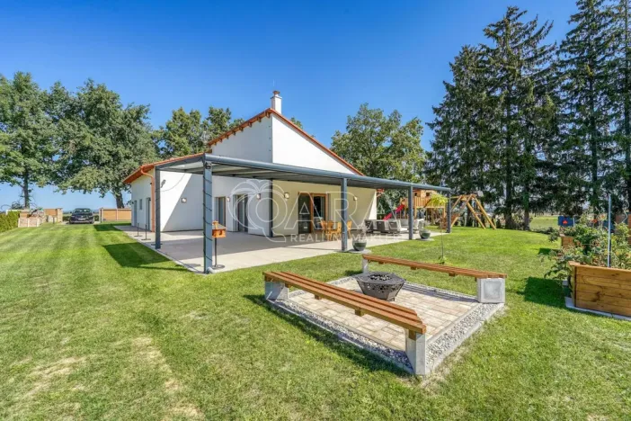 Prodej rodinného domu, Libějovice - Nestanice, 350 m2