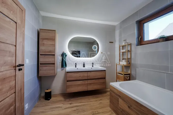 Prodej rodinného domu, Libějovice - Nestanice, 350 m2