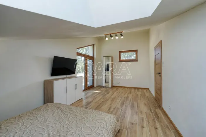 Prodej rodinného domu, Libějovice - Nestanice, 350 m2