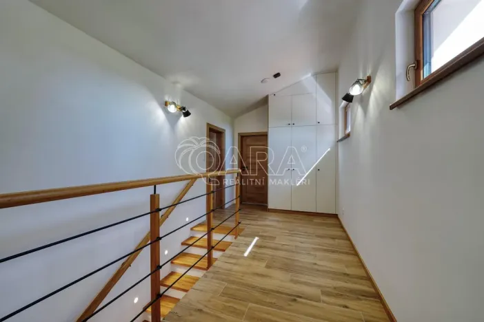 Prodej rodinného domu, Libějovice - Nestanice, 350 m2