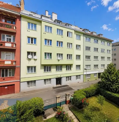 Pronájem bytu 2+kk, Praha - Vinohrady, V Horní Stromce, 47 m2