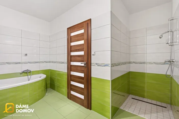 Prodej bytu 2+kk, Uherské Hradiště, Nádražní, 71 m2
