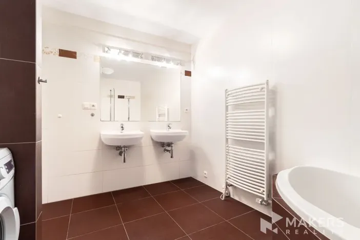 Pronájem bytu 3+kk, Praha - Smíchov, U Dívčích hradů, 100 m2