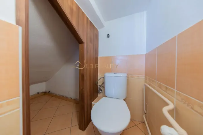 Pronájem bytu 2+1, Olomouc - Neředín, Neředínská, 46 m2
