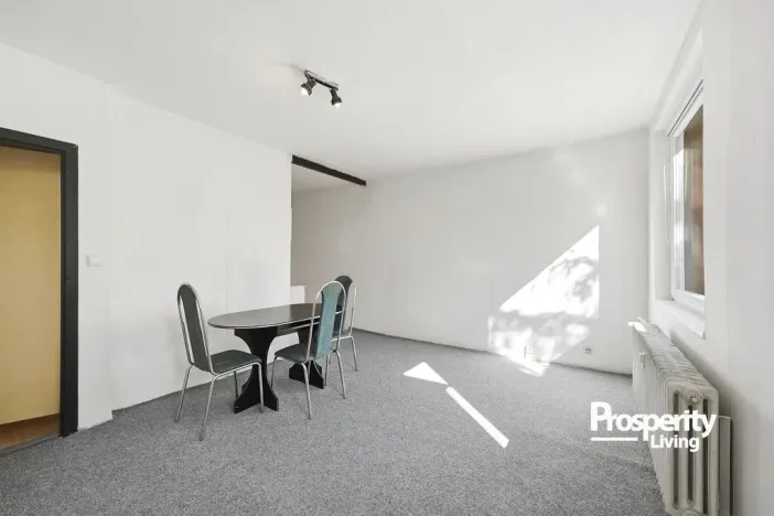 Prodej bytu 1+kk, Teplice - Trnovany, Krušnohorská, 30 m2
