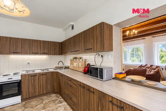 Prodej rodinného domu, Město Albrechtice - Linhartovy, 300 m2