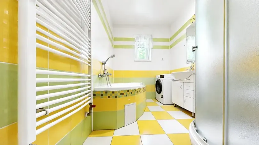Prodej rodinného domu, Javorník, 180 m2