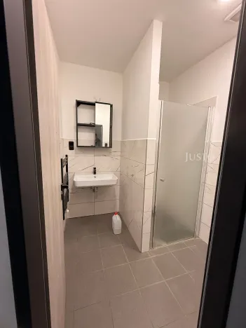 Pronájem výrobních prostor, Všelibice - Březová, 200 m2