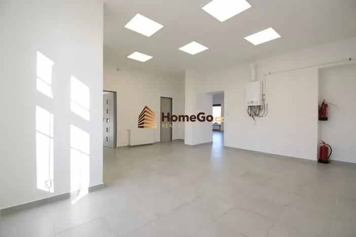 Pronájem obchodního prostoru, Praha - Hostivař, Hostivařská, 106 m2