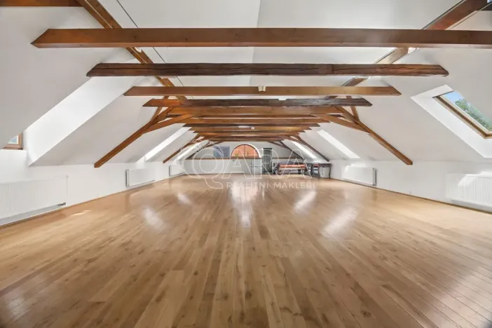 Pronájem komerční nemovitosti, Praha - Ďáblice, Na terase, 470 m2