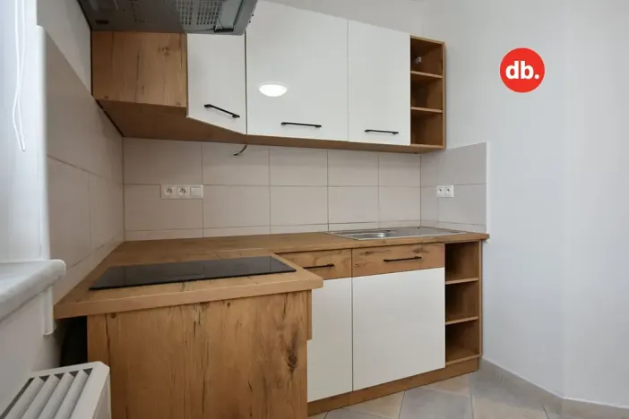 Pronájem bytu 2+kk, Ostrov, Karlovarská, 52 m2