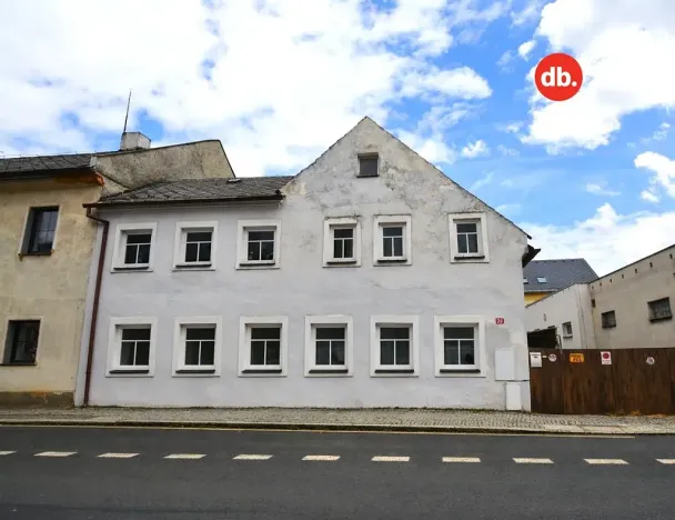 Prodej rodinného domu, Toužim, Farní, 200 m2
