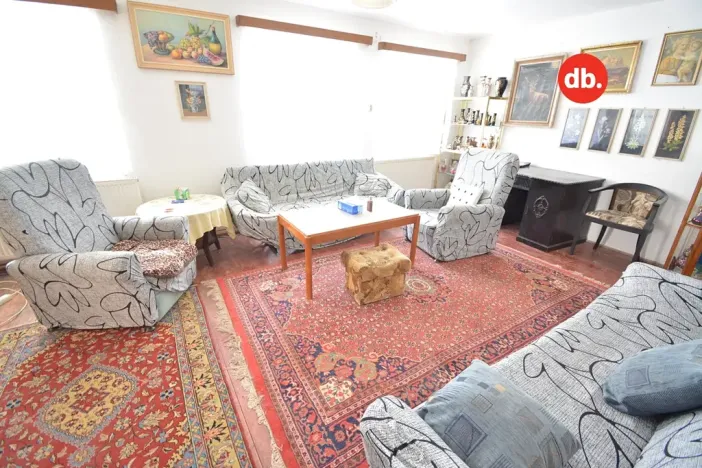 Prodej rodinného domu, Toužim, Farní, 200 m2