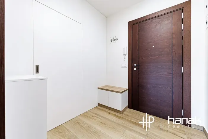 Pronájem bytu 2+kk, Olomouc, Třída Jiřího Pelikána, 53 m2