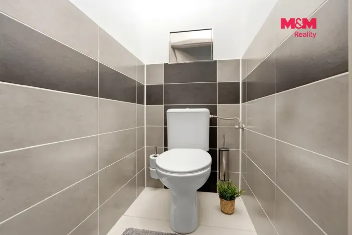 Prodej bytu 3+1, Nehvizdy, Gabčíkova, 67 m2