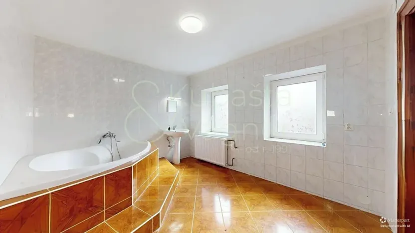 Prodej rodinného domu, Chroustovice, náměstí Josefa Haška, 205 m2