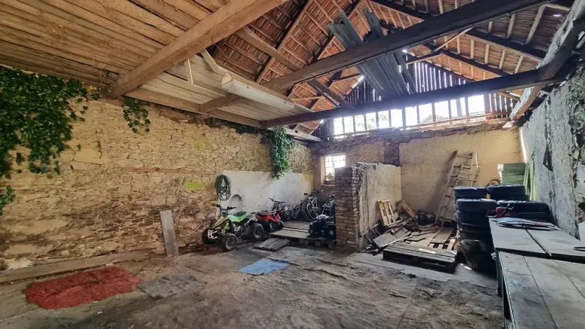 Prodej rodinného domu, Žďárná, 200 m2