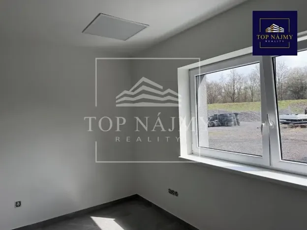 Pronájem skladu, Ostrava, Opavská, 501 m2