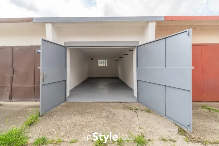 Pronájem garáže, Uherské Hradiště, Průmyslová, 17 m2