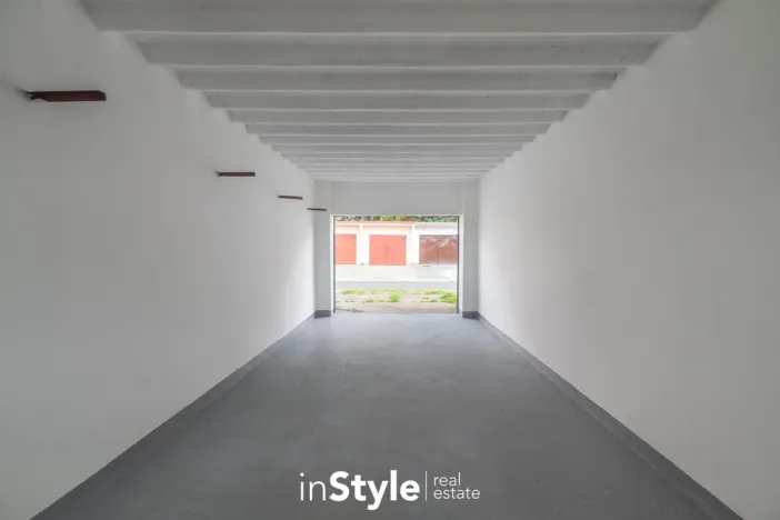 Pronájem garáže, Uherské Hradiště, Průmyslová, 17 m2