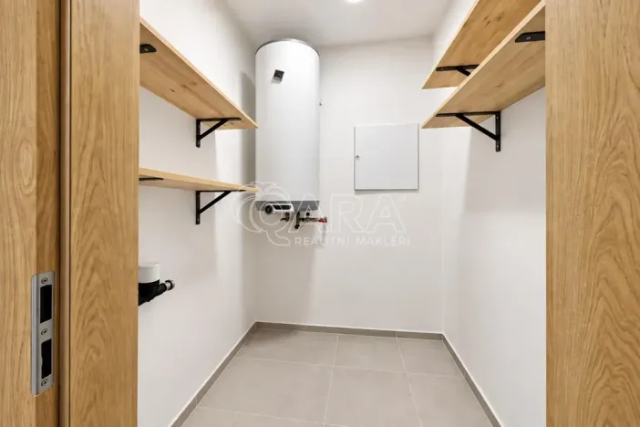Pronájem rodinného domu, Postřižín, Na Stráni, 80 m2