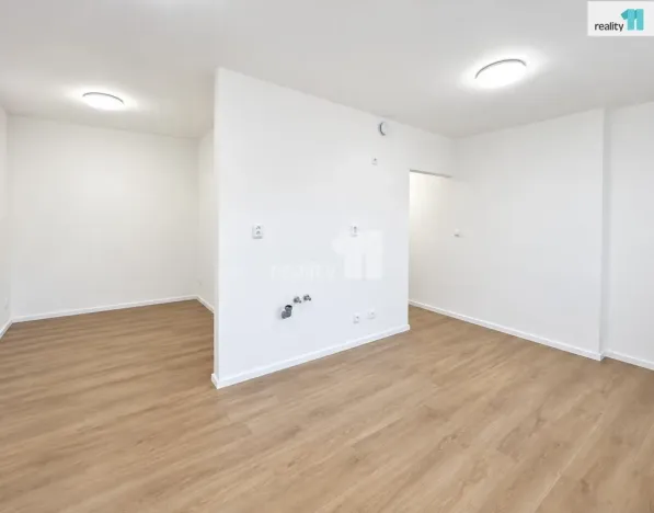 Prodej bytu 1+kk, Praha - Hrdlořezy, Českobrodská, 24 m2