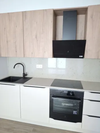 Pronájem bytu 2+kk, Teplice, Novoveská, 48 m2