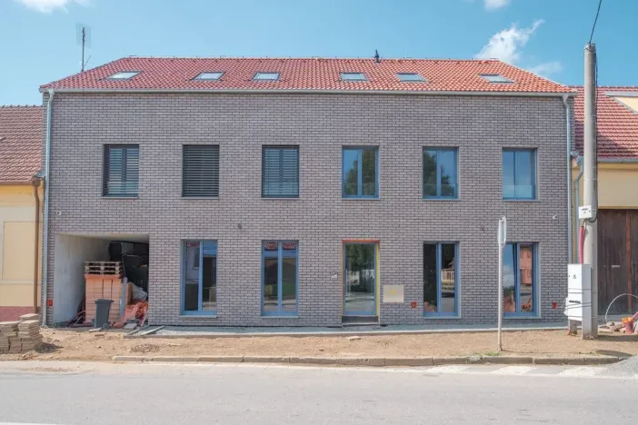 Pronájem bytu 1+kk, Silůvky, Anenská, 40 m2