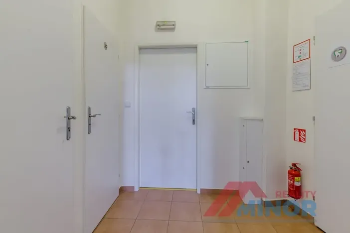 Pronájem ordinace, Slaný, Masarykovo náměstí, 69 m2