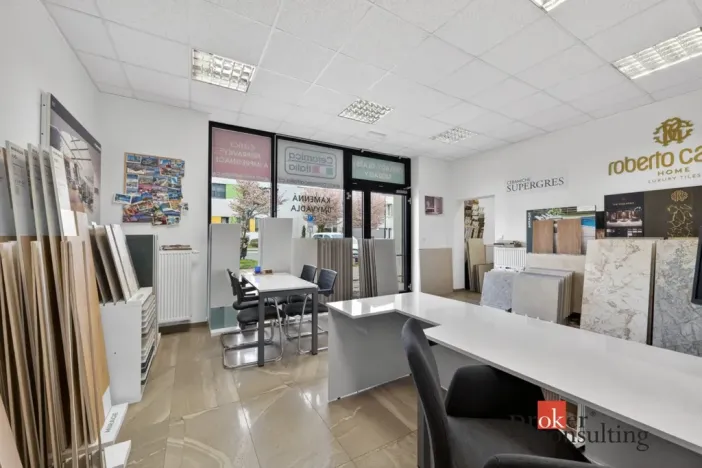 Pronájem obchodního prostoru, Plzeň - Černice, Vltavínová, 66 m2