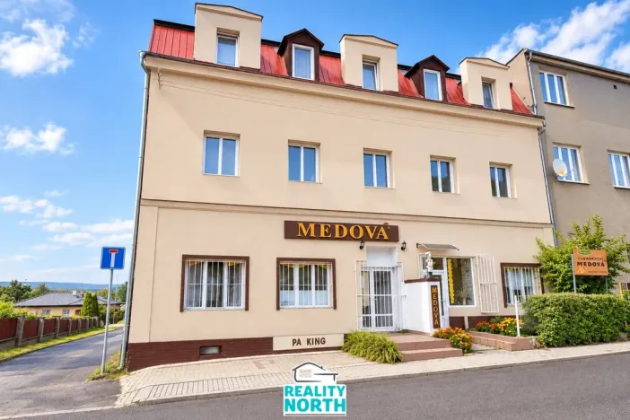 Prodej rodinného domu, Světec, Kostomlatská, 450 m2