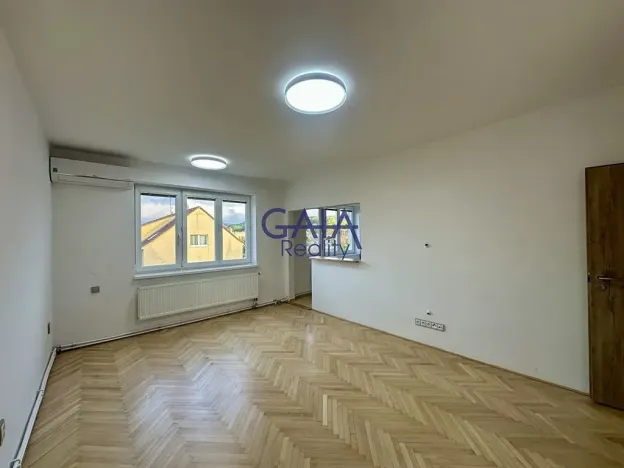 Pronájem bytu 3+1, Louka, 66 m2