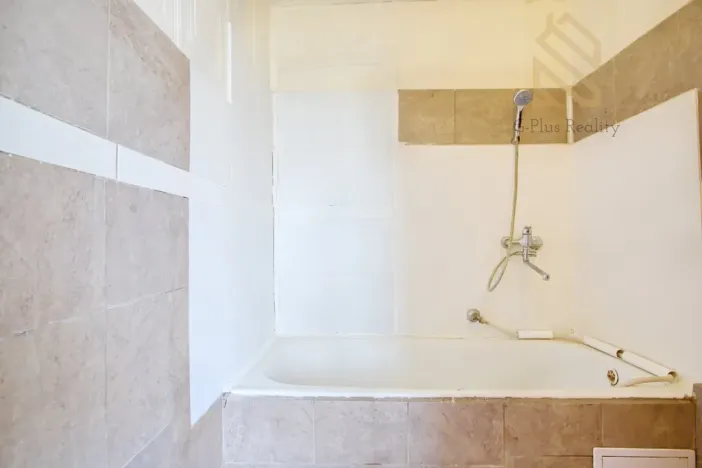 Pronájem bytu 4+1, Ústí nad Labem - Mojžíř, Jindřicha Plachty, 99 m2
